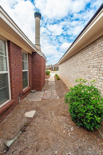 Building Photo - 8740 Lindsey Ln