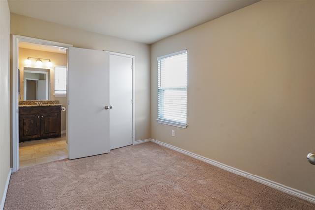 Building Photo - 517 Jack Harris St