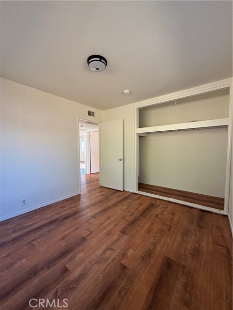 Building Photo - 4096 Lakeshore Blvd