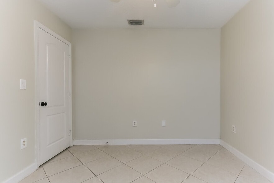 Building Photo - 15439 SW 172nd Terrace