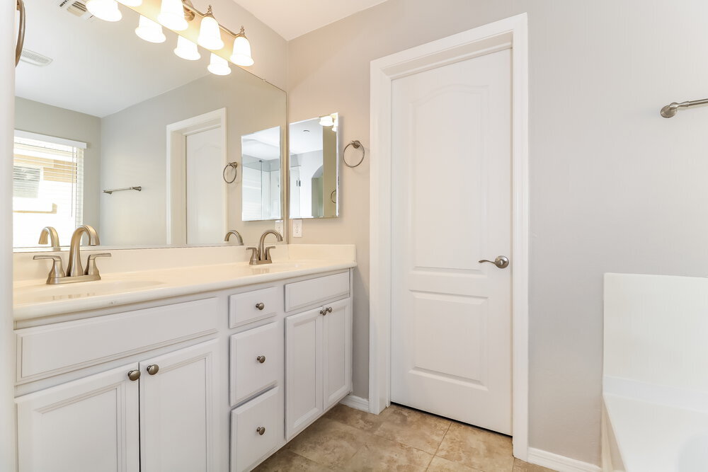 Building Photo - 28943 N 124th Dr