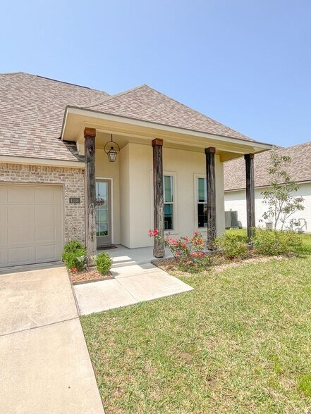 Building Photo - 4308 Cabot Dr