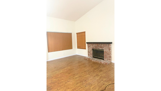 Building Photo - Single-Level Temecula Retreat | 4 Beds, 2 ...