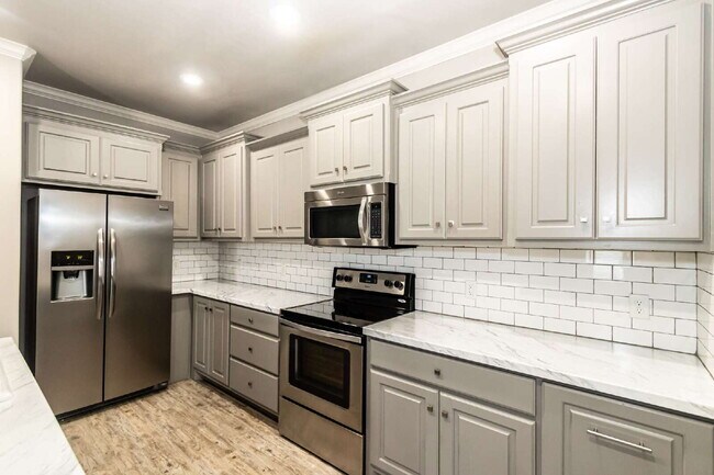 Building Photo - Cute Duplex in South Lubbock