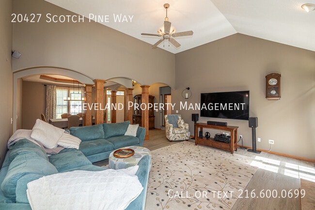 Building Photo - 20427 Scotch Pine Way