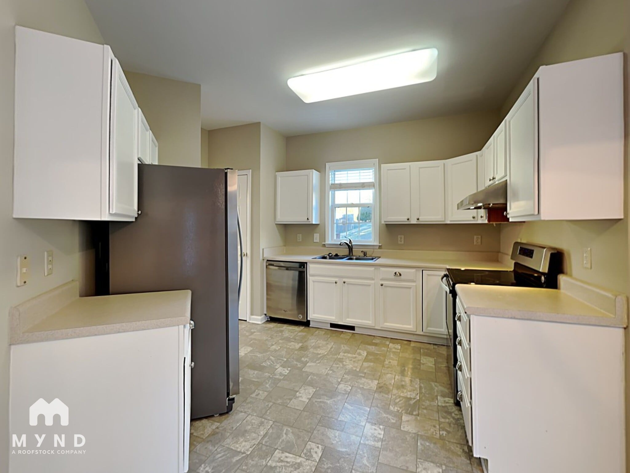 Building Photo - 2509 Kentford Ct