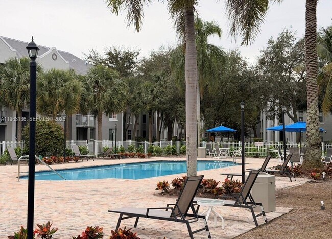 Building Photo - 777 SW 111th Way