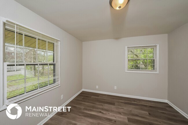 Building Photo - 1145 Kawanda Ln