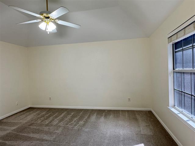 Building Photo - 3720 Southport Dr