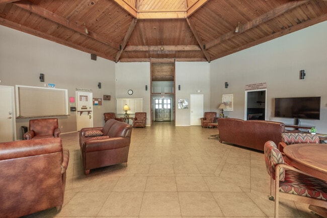 Building Photo - 7436 E Chaparral Rd