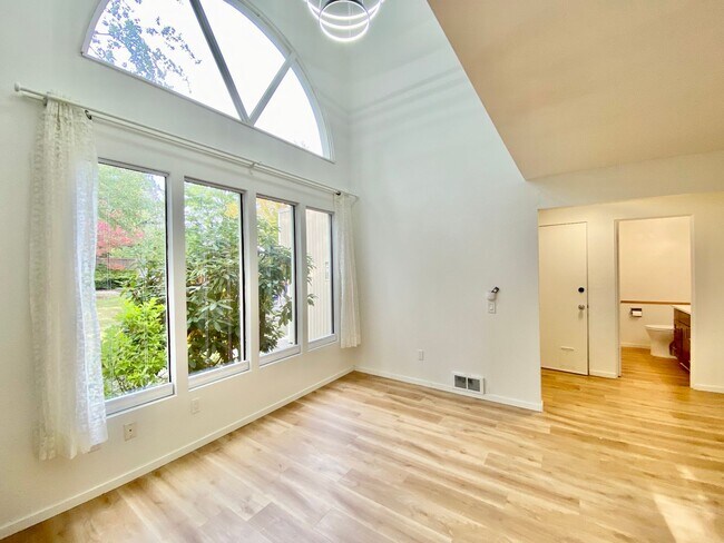 Building Photo - Great Home for rent