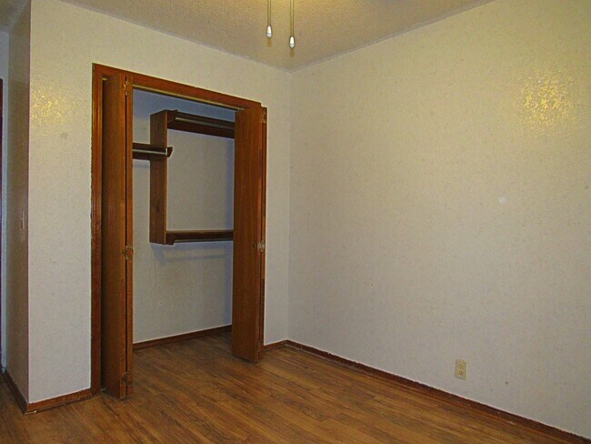 Building Photo - 12400 Eric Field Pl