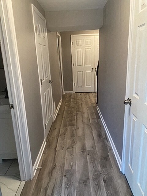 Building Photo - 2058 Chadwick Ter