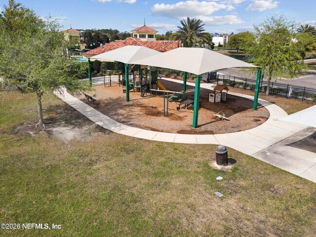 Building Photo - 577 Porta Rosa Circle