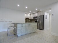 Building Photo - 10355 N Kendall Dr