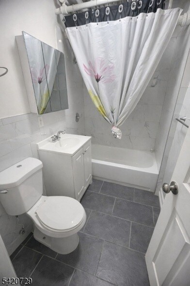 Building Photo - 112 Lincoln St