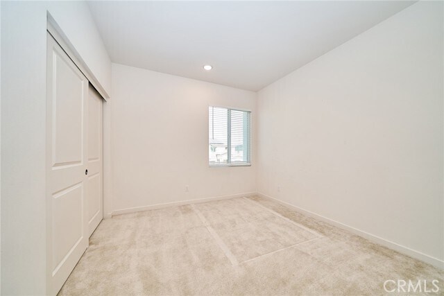 Building Photo - 2622 E Embry Ln