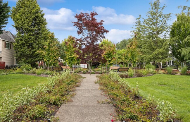 Building Photo - 4BR/2.5BA Home with Main-Level Bedroom/Office — Central A/C & Fenced Yard | Orenco Gardens, Hills...