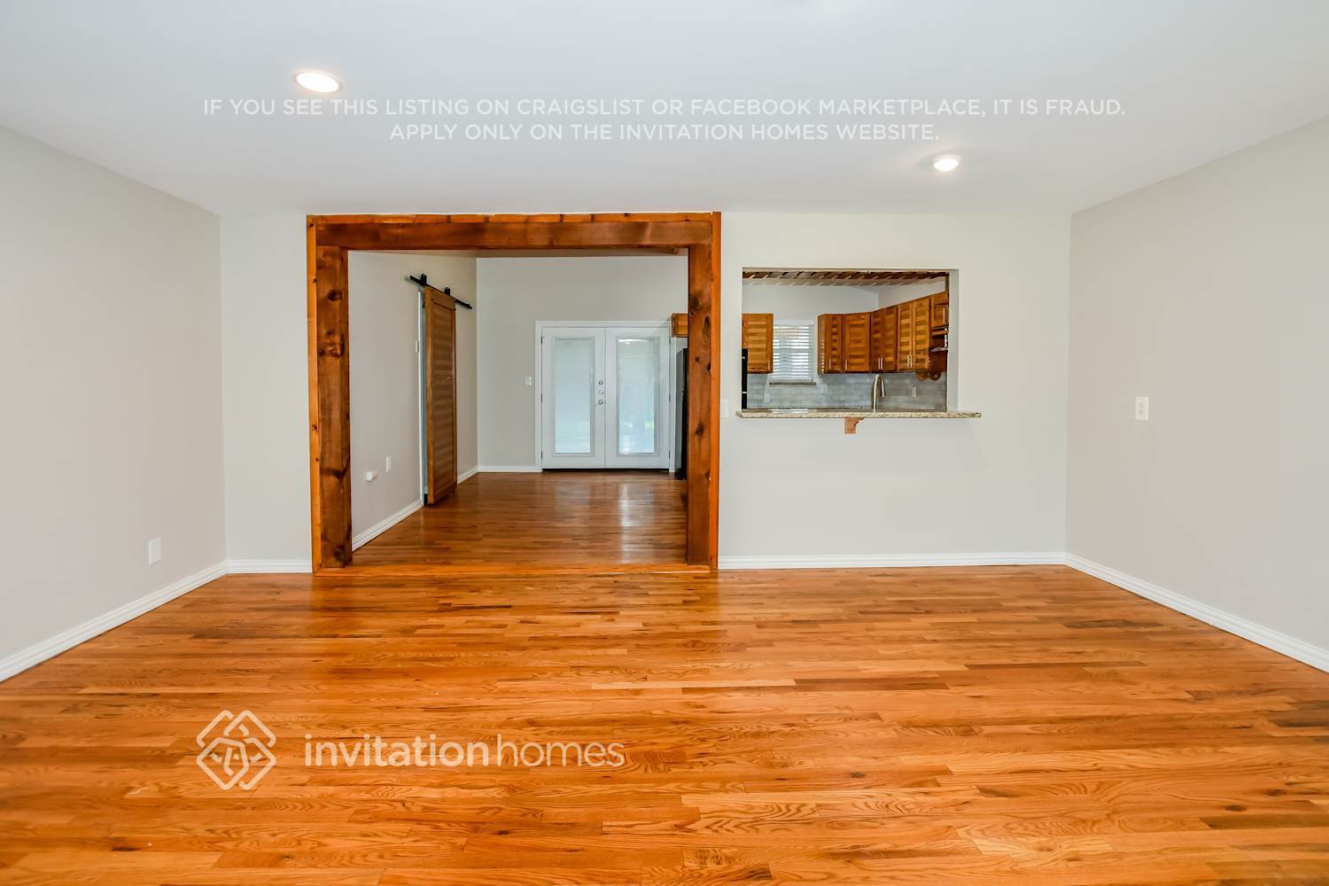 Building Photo - 634 Waikiki Dr