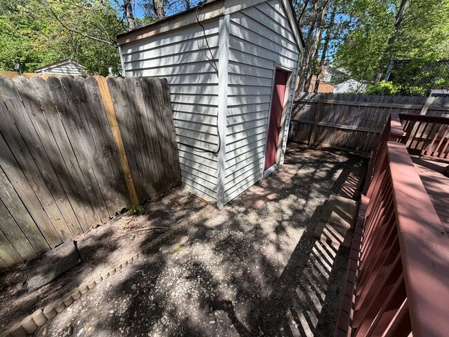 Building Photo - Georgetown Colony