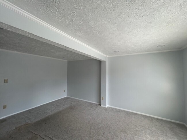 Building Photo - 1451 Misty Lake Ct