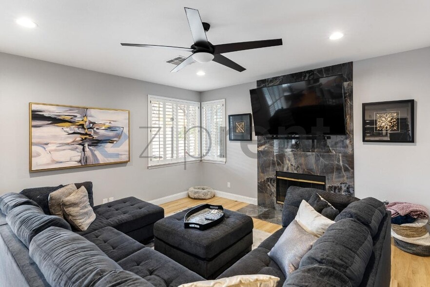 Building Photo - 9420 Greenham Cir