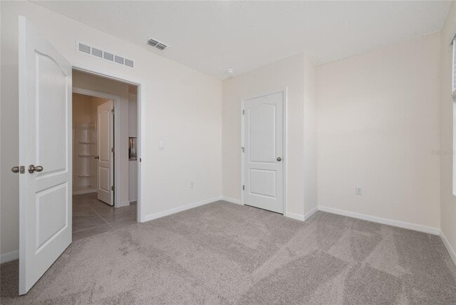 Building Photo - 2071 Tay Wes Dr