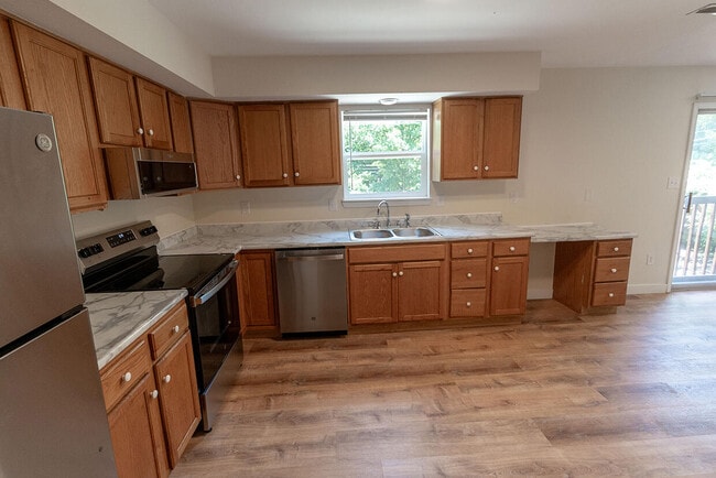 Building Photo - 3310 Belle Meade Dr