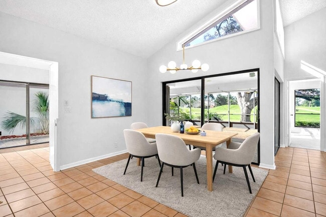 Building Photo - 661 Hollows Cir