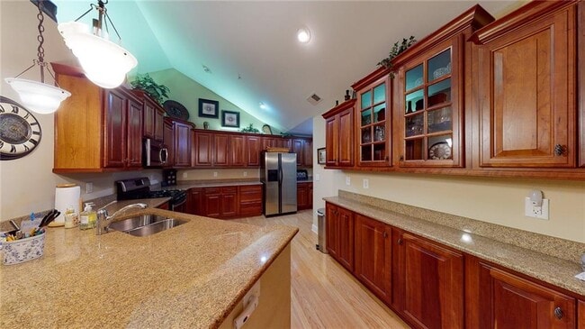 Building Photo - 100 Highlands Ridge Pl SE