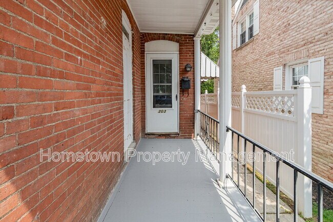 Building Photo - 303 Ridge Ave