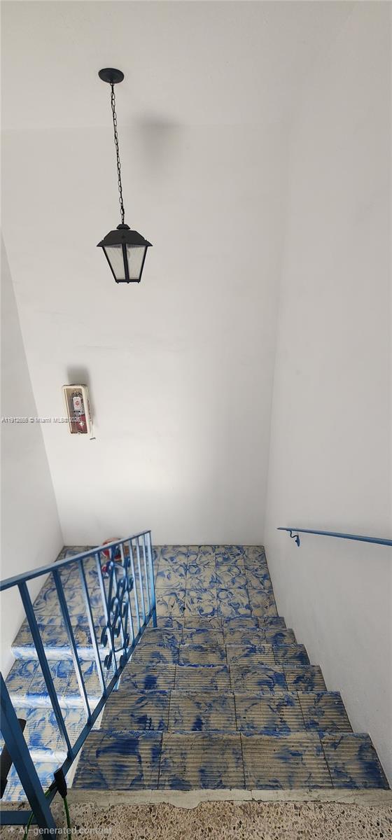 Building Photo - 1960 SW 27th Ave