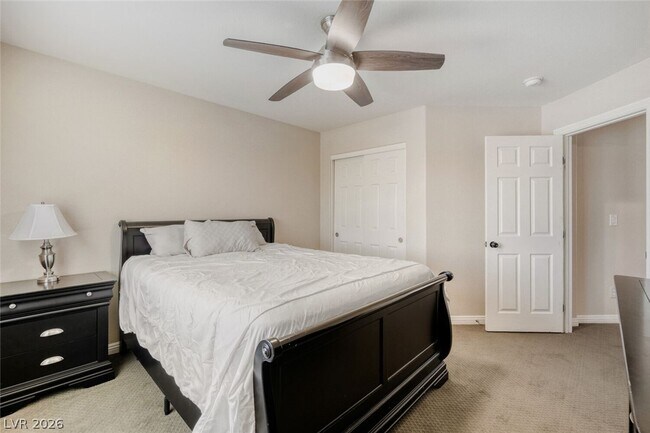 Building Photo - 9434 Marshall Creek St