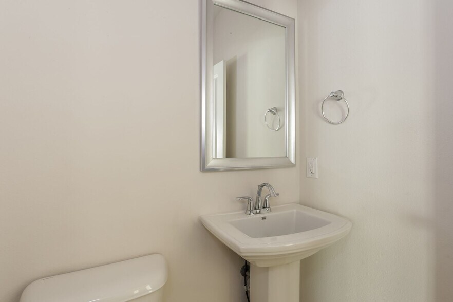 Building Photo - 3412 Damsel Sauvage Ln