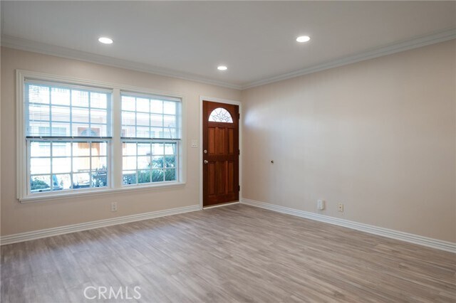 Building Photo - 4401 E Ocean Blvd