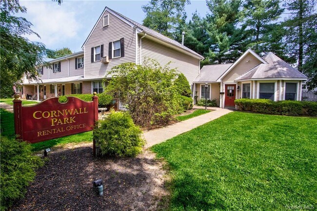 Building Photo - 16 Patton Dr