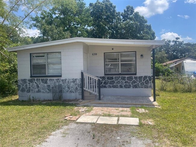 Primary Photo - 6289 30th St N