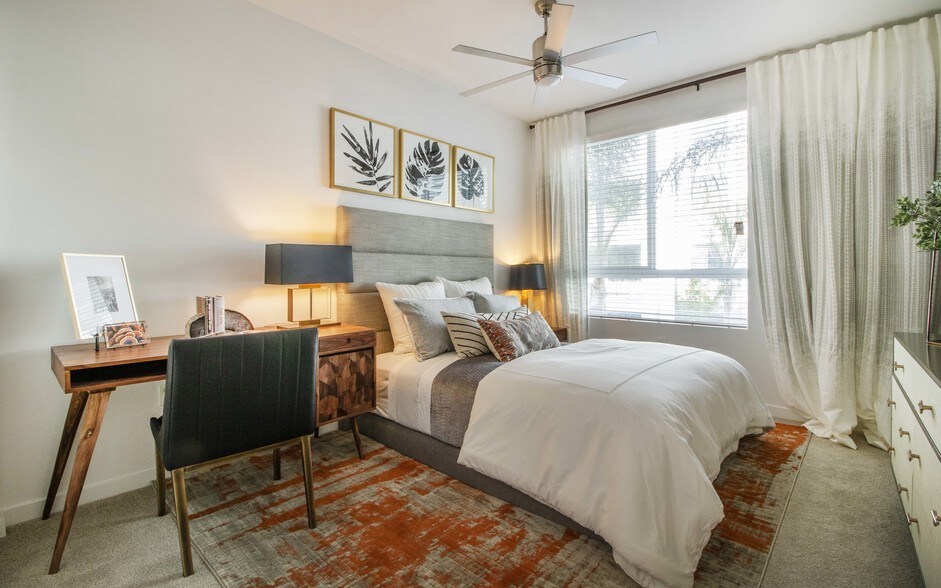 Moda At Monrovia Station Ca Apartment Finder