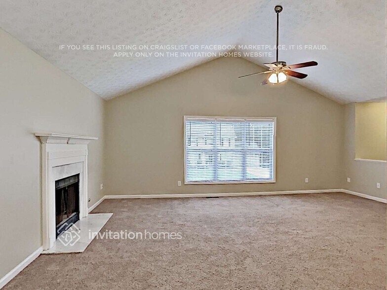 Building Photo - 1045 Hunters Oak Trail