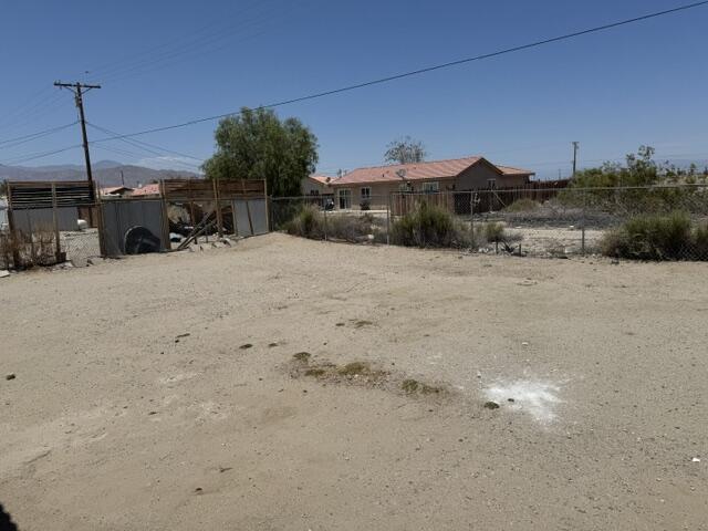 Building Photo - 1226 Mullet Ave