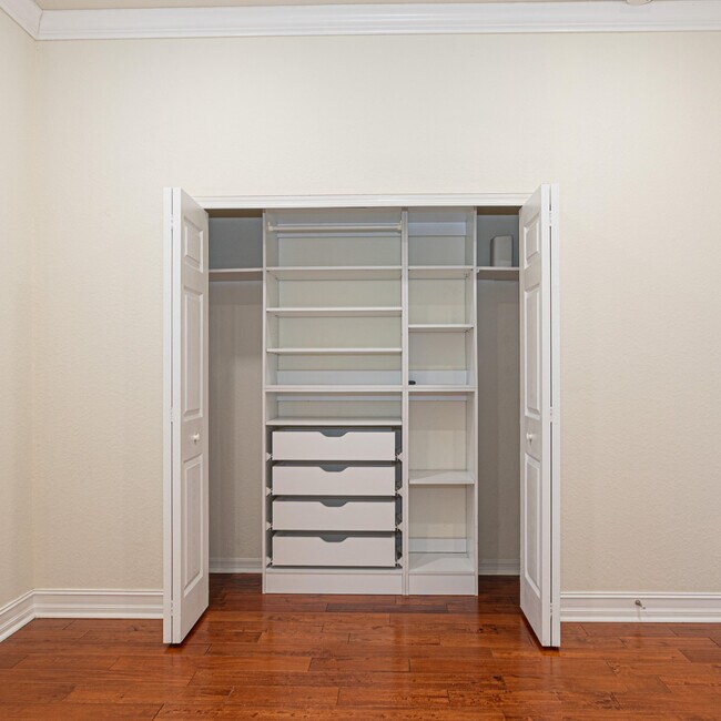 Building Photo - 3352 Siena Cir