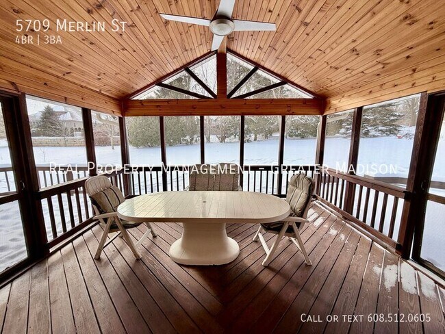 Building Photo - 5709 Merlin St