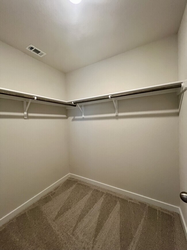 Building Photo - 14426 Daphne Bnd