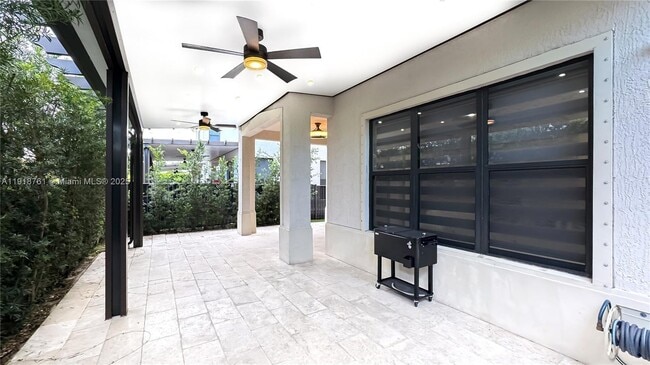 Building Photo - 9735 W 34th Ct