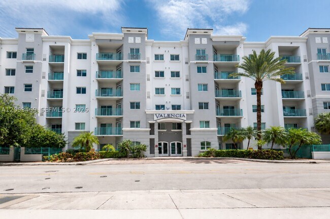 Building Photo - 6001 SW 70th St