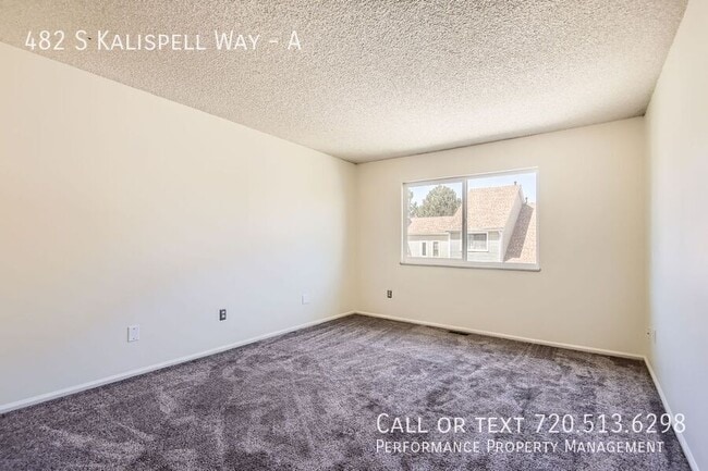 Building Photo - 482 S Kalispell Way