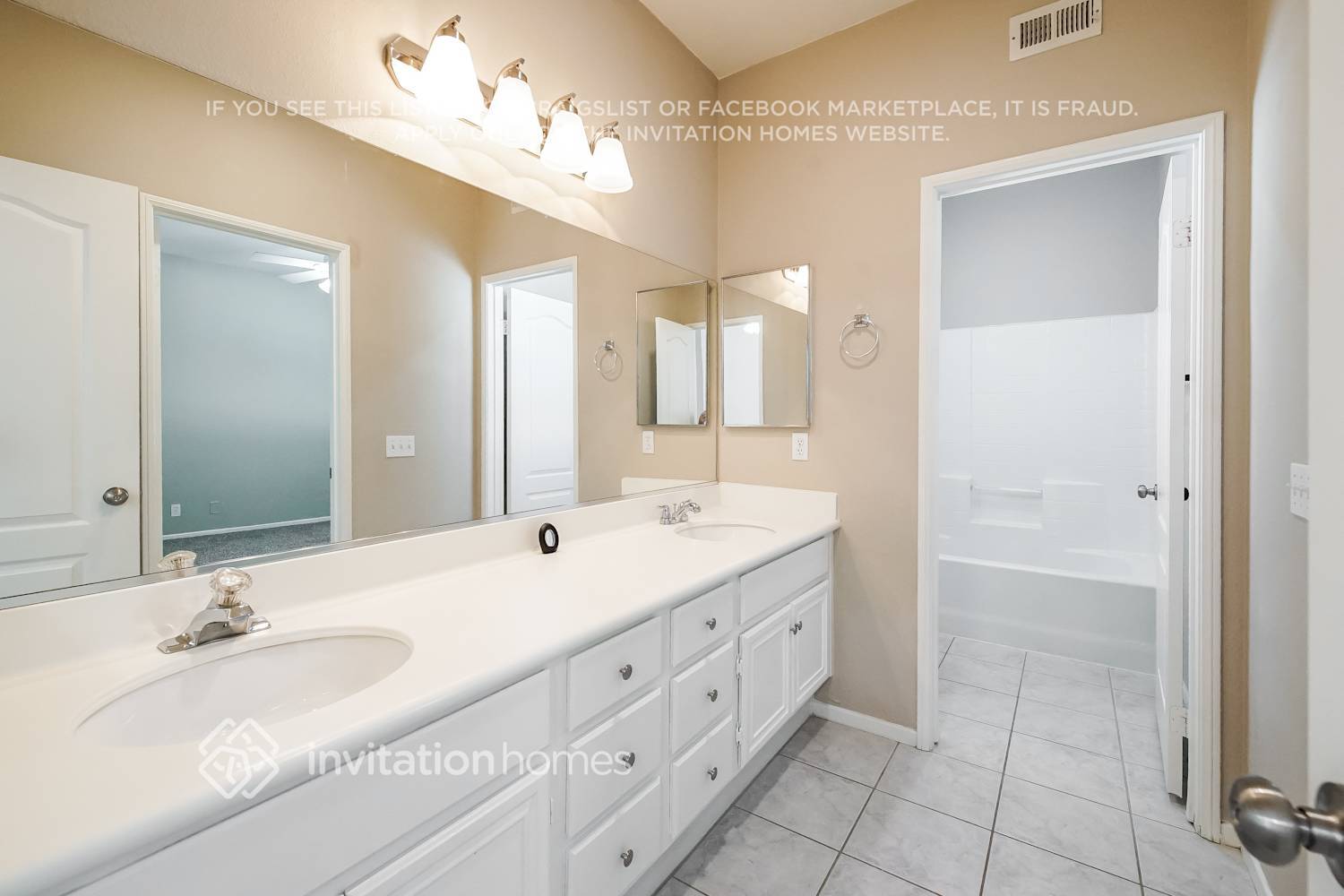 Building Photo - 31864 Feather Creek Dr