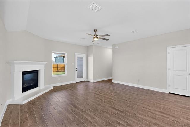 Building Photo - 733 Fencerow Trl