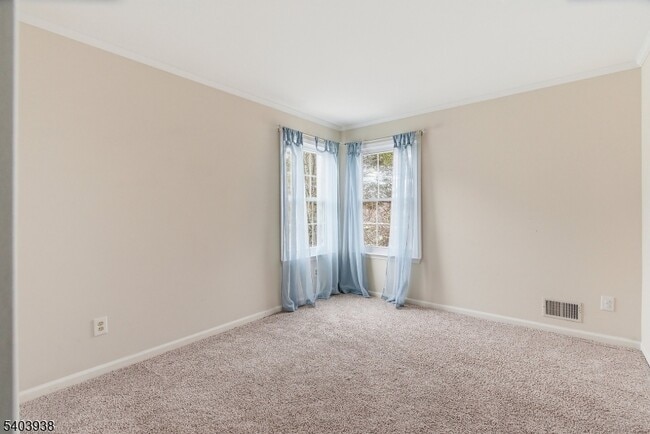 Building Photo - 7 Harvard Cir