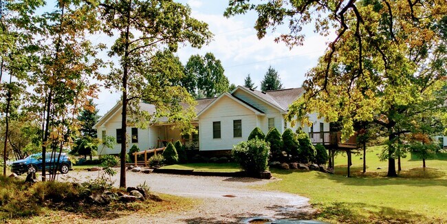 Primary Photo - 1035 Kile Rd